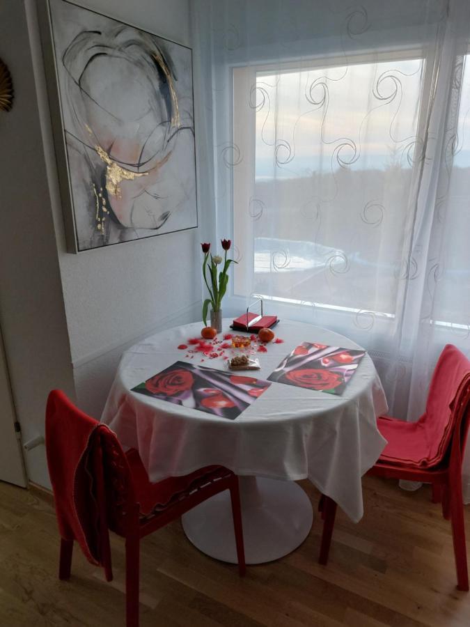 Beau Studio Avec Terrasse Et Vue Exclusivement Pour Non Fumeurs Belmont-sur-Lausanne Exterior foto