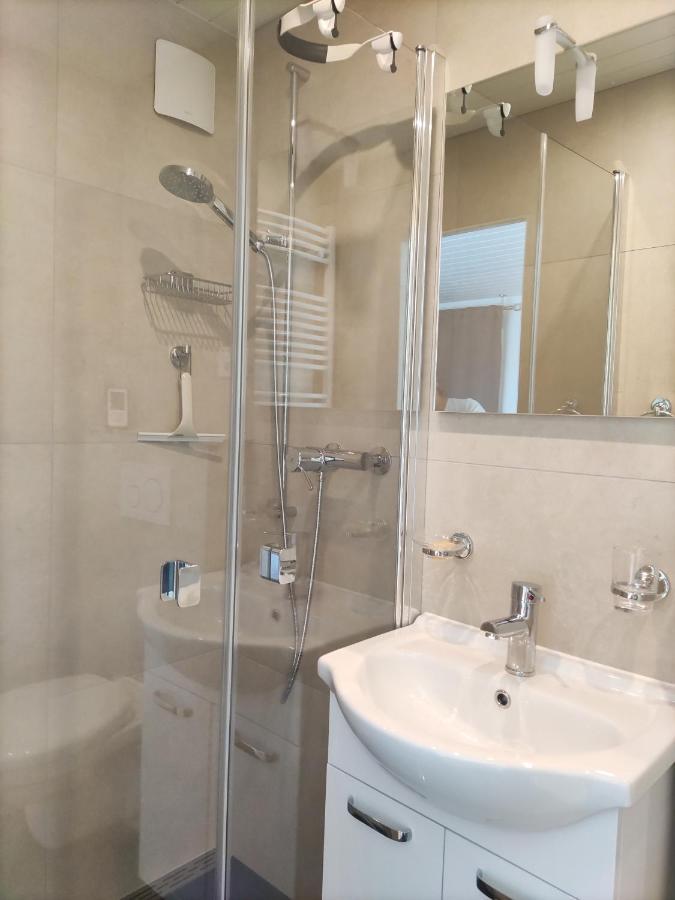 Beau Studio Avec Terrasse Et Vue Exclusivement Pour Non Fumeurs Belmont-sur-Lausanne Exterior foto