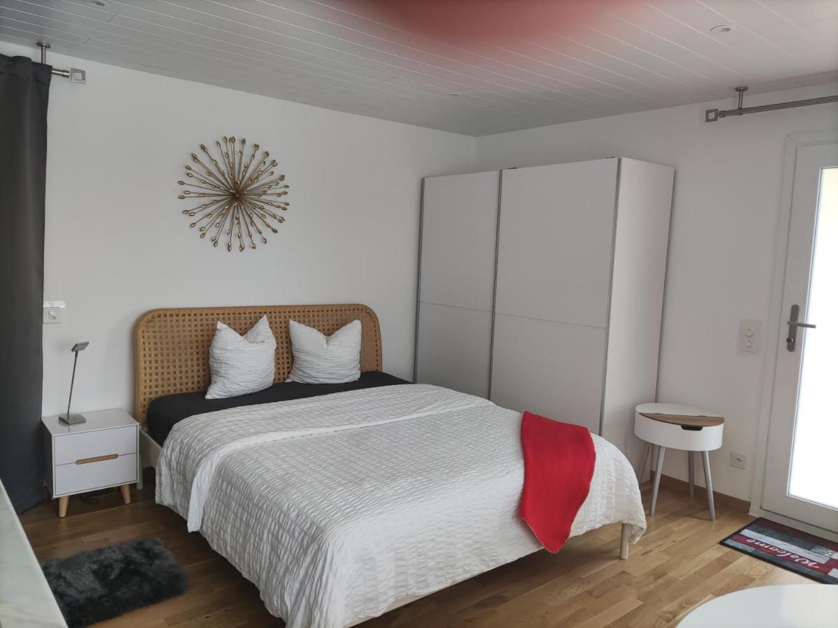 Beau Studio Avec Terrasse Et Vue Exclusivement Pour Non Fumeurs Belmont-sur-Lausanne Exterior foto